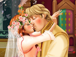 Anna Wedding Kiss